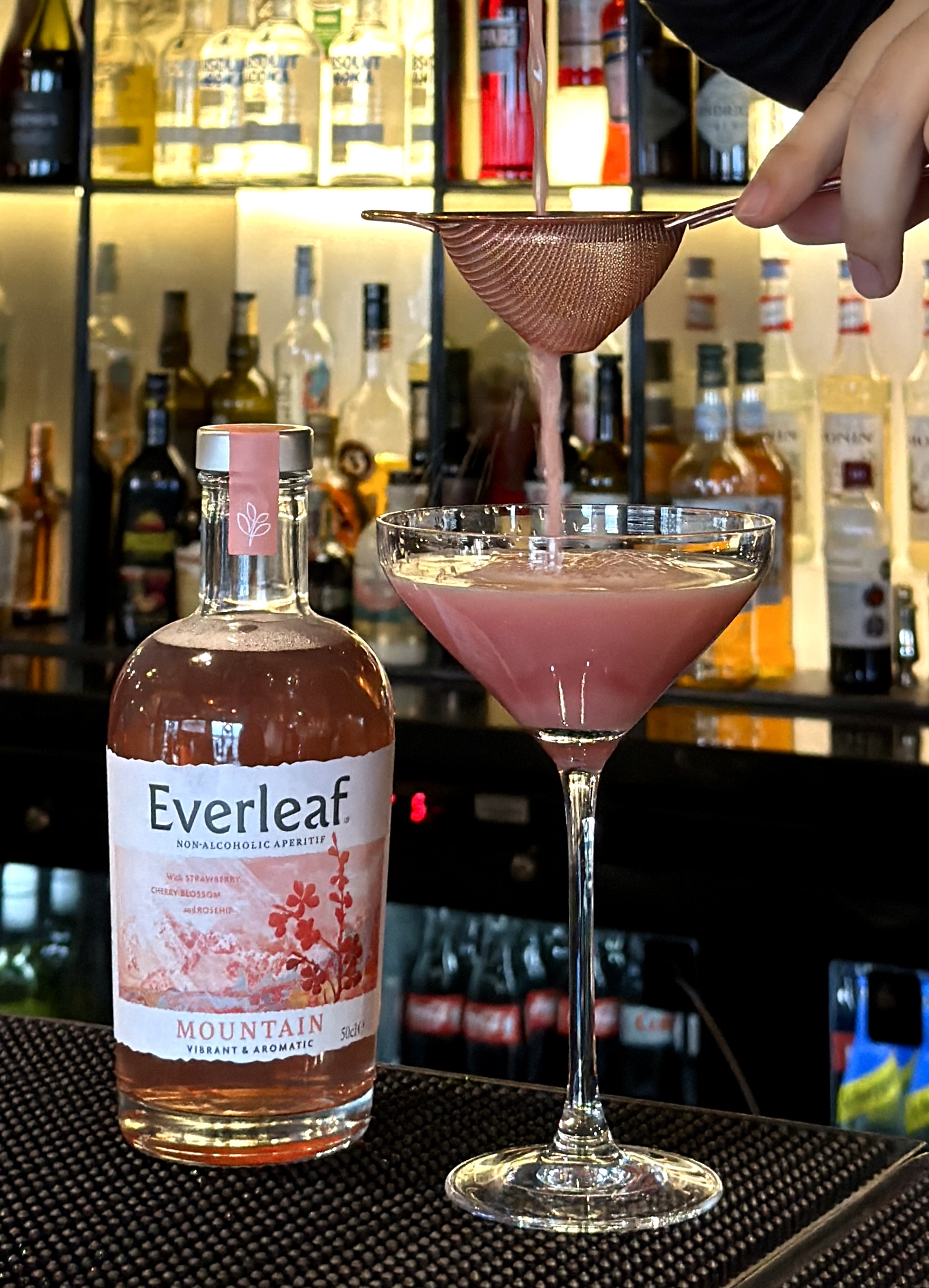 Everleaf non alcoholic drink