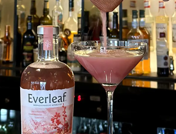 Everleaf non alcoholic drink